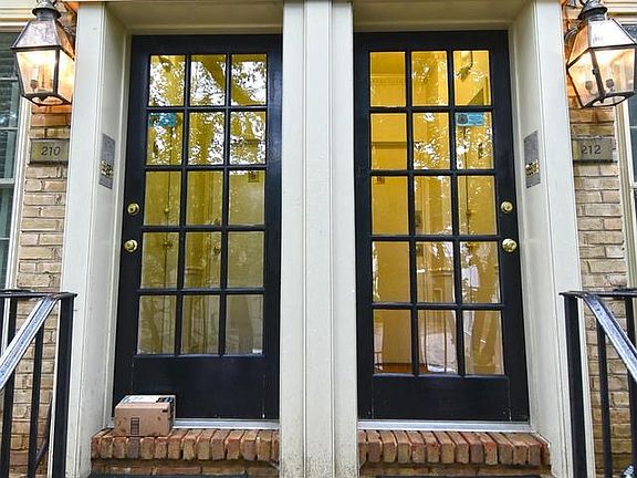 Exterior (Front)