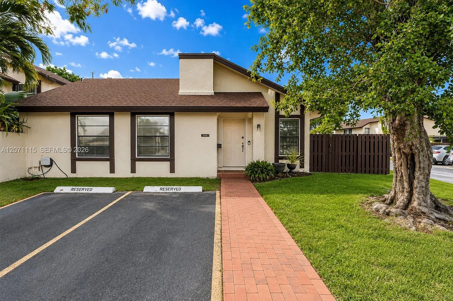 Spring Lakes Village Phas — Photo 1