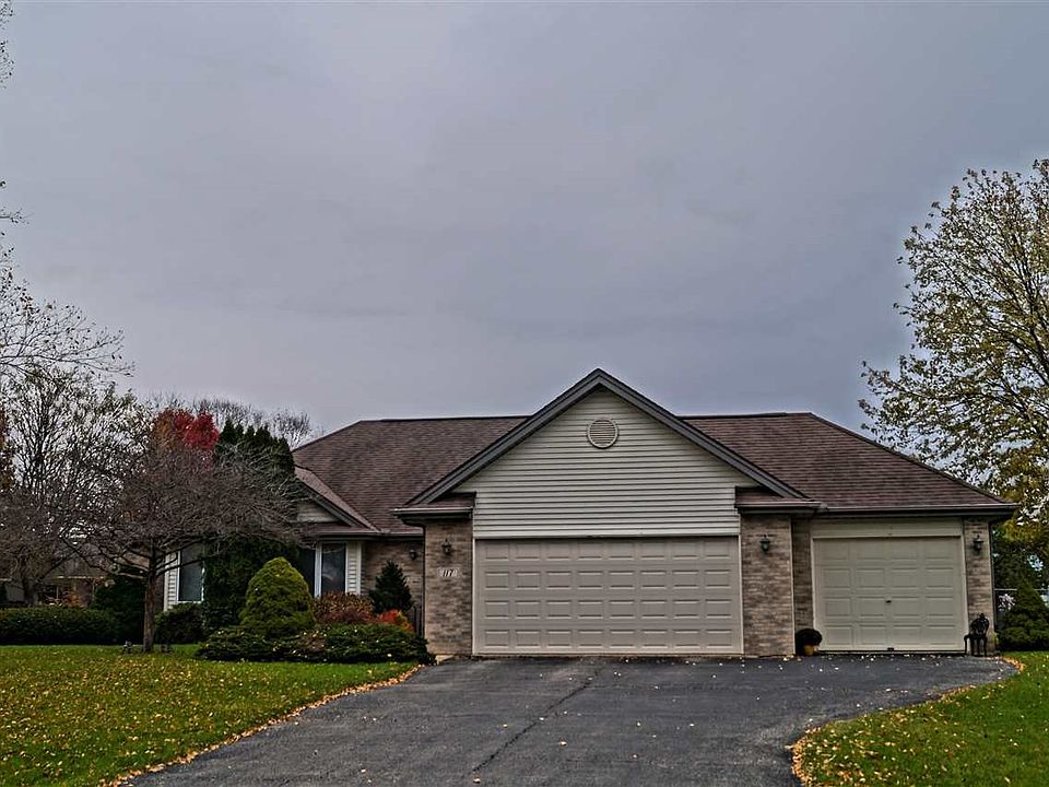 1st image of 117 Woodloch Forest Dr