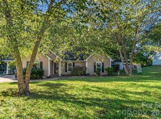 128 Weeping Willow Way, Gastonia, NC 28052