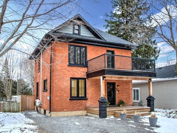 24 Marshall St W, Meaford, ON N4L 1E3