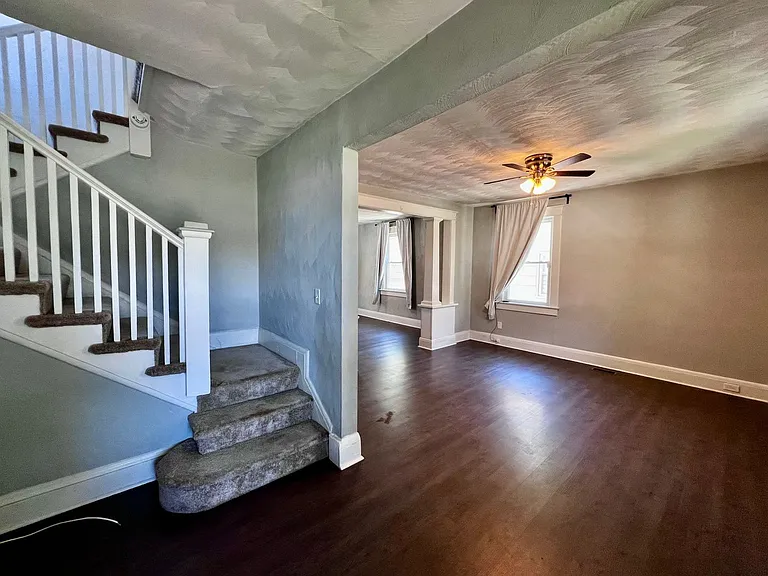 3436 Chesapeake Blvd — Photo 5