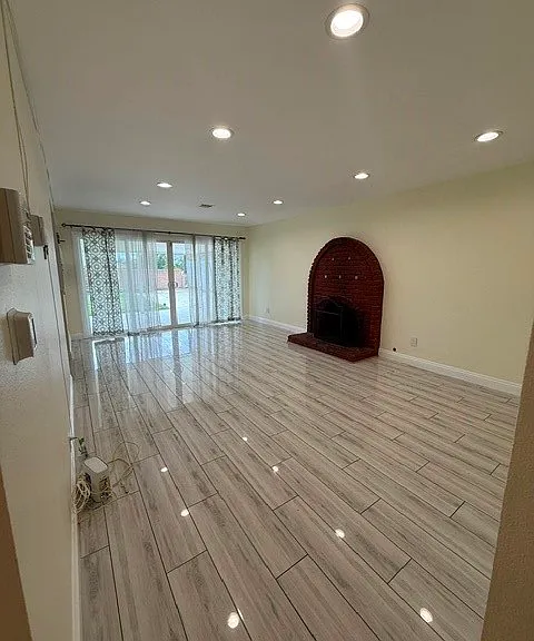 4486 Santee Pl — Photo 11