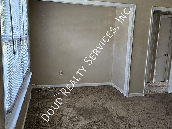 3rd image of 37 Grove St