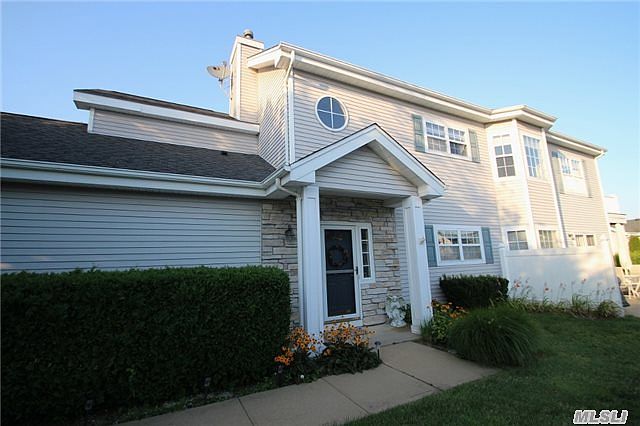 1st image of 564 Mirror Pond Ct