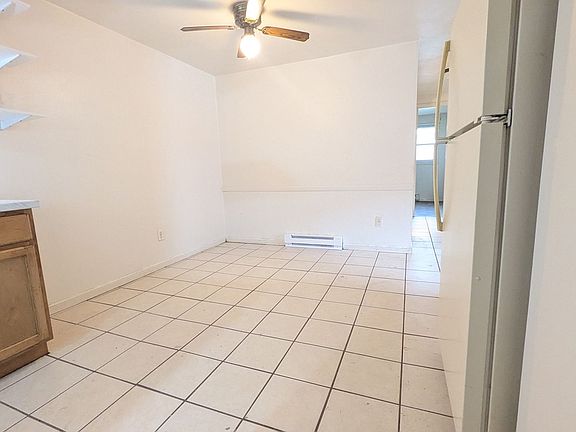 5th image of 1819 Badger St #1