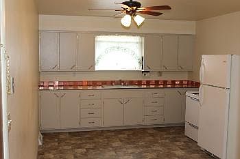 4th image of 2160 Dewell Dr