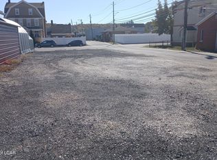 321 Carleton Ave, Hazleton, PA 18201