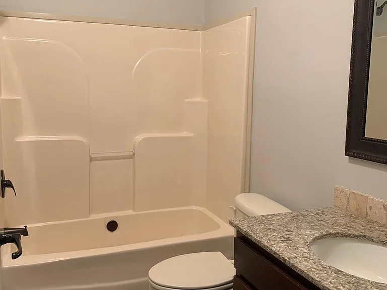 420 Cedar St #A — Photo 2