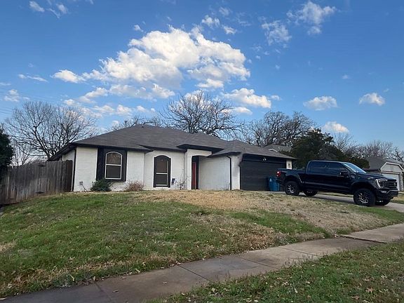 4th image of 2126 Wedgewood Dr