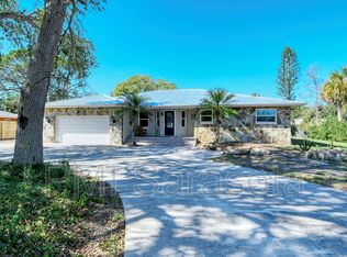 404 Pine Rd, Nokomis, FL 34275