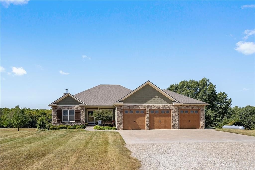 17277 178th St, Tonganoxie, KS 66086 MLS 2454010 Zillow