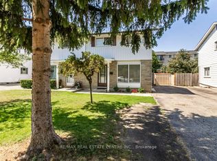 65 Balfour Cres, Kitchener, ON N2C 1Z6