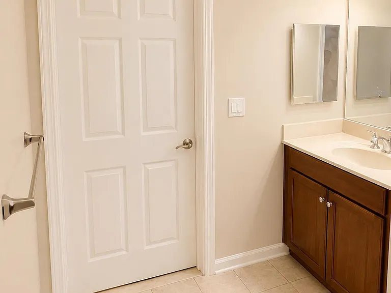 368 Rector St #309 — Photo 19