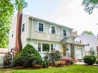 794 Vfw Pkwy, West Roxbury, MA 02132