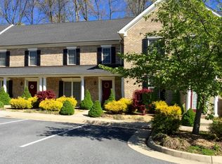 5 Hardwick Dr APT 105, Fishersville, VA 22939