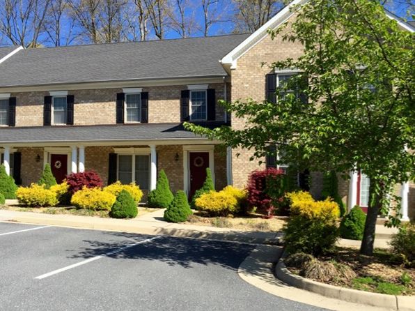 5 Hardwick Dr APT 105