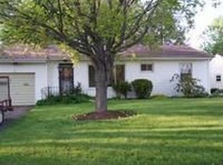 2097 Mary Dr NE, Warren, OH