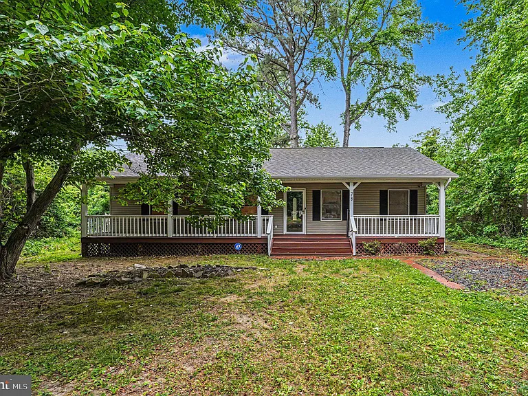 78 Woodmount Dr — Photo 4