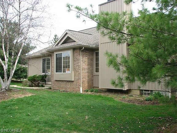 2nd image of 100 Douglas Ct