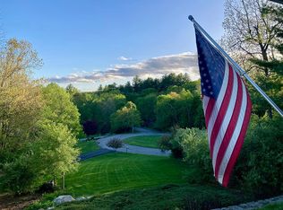 28 Orchard St, Westford, MA 01886