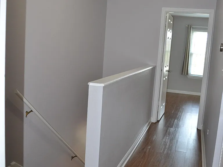 697 Timberwood Cir E — Photo 20