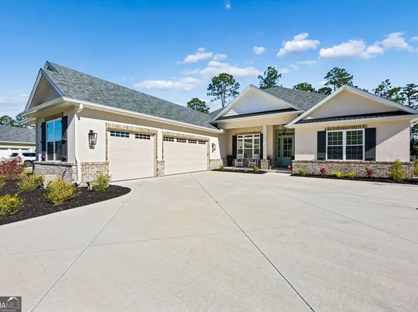204 Fiddlers Cove Dr, Kingsland, GA 31548