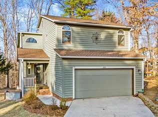 419 Chester Woods Ct, High Point, NC 27262