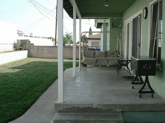 5th image of 14320 La Mesa Dr