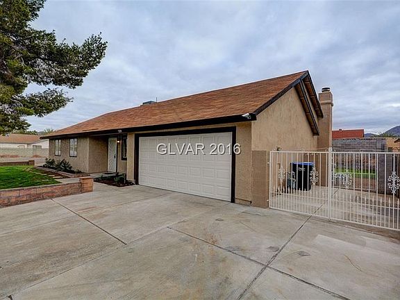 2nd image of 1229 Equestrian Dr