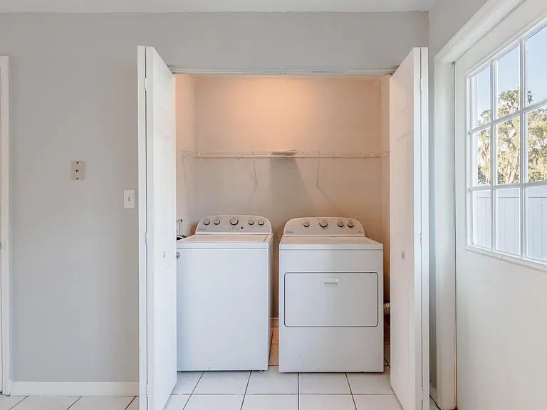 13545 Embassy Park Ct #13545 — Photo 11