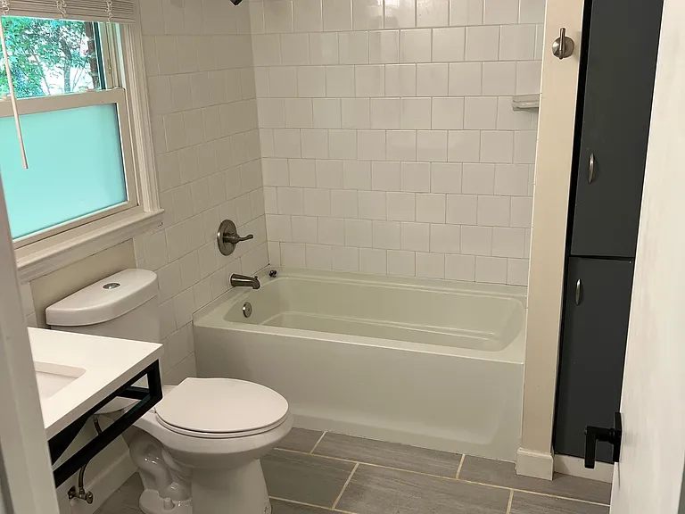 4906 Charleston Dr — Photo 11
