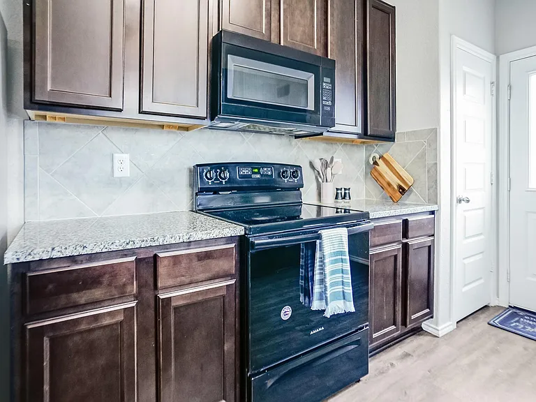 5323 Moni Rock Dr — Photo 13