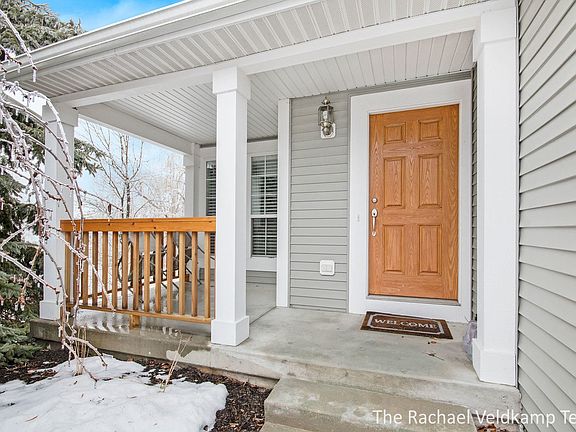 2nd image of 5974 Autumn Crest Dr SE