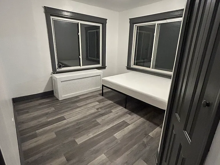 142 Oak St #R — Photo 17