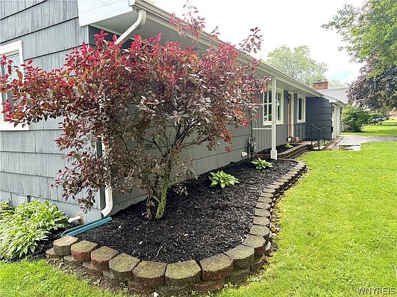 4th image of 3980 Staley Dr