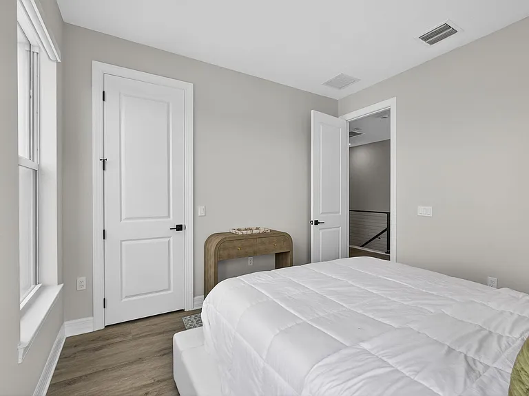 12534 Triumph Ln — Photo 26