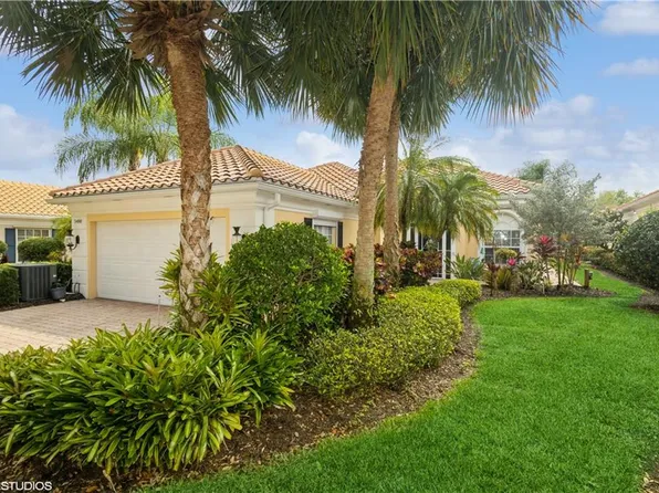 5480 Freeport LN, NAPLES, FL 34119