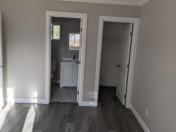 5th image of 617 E Heim Ave