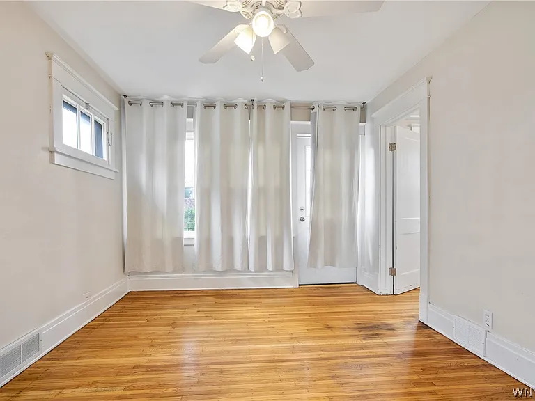 509 Hinman Ave #UPPER — Photo 10