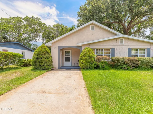 121 Palm Dr, Daytona Beach, FL 32117