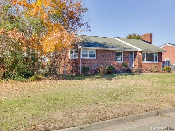 28 Prince George Dr, Hampton, VA 23669