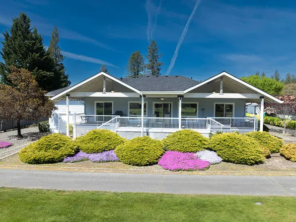 175 Morris Ln, Grants Pass, OR 97527