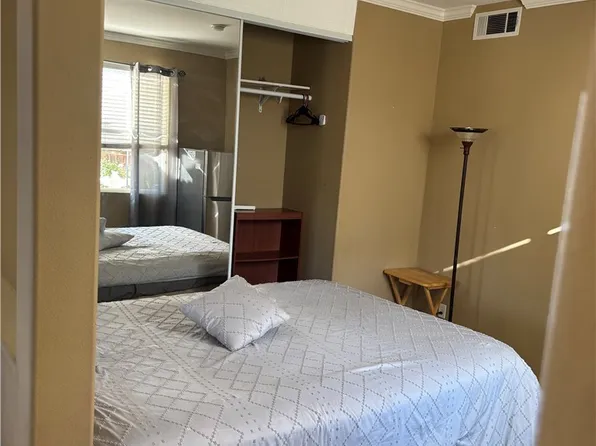 9840 Shadow Mountain Dr #9840, Moreno Valley, CA 92557