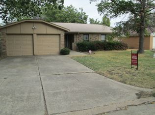 4409 Tiptop St, Haltom City, TX 76117