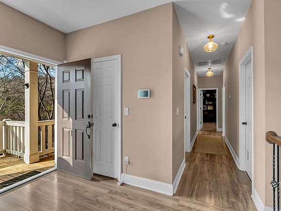 5th image of 1210 Buckeye Rd