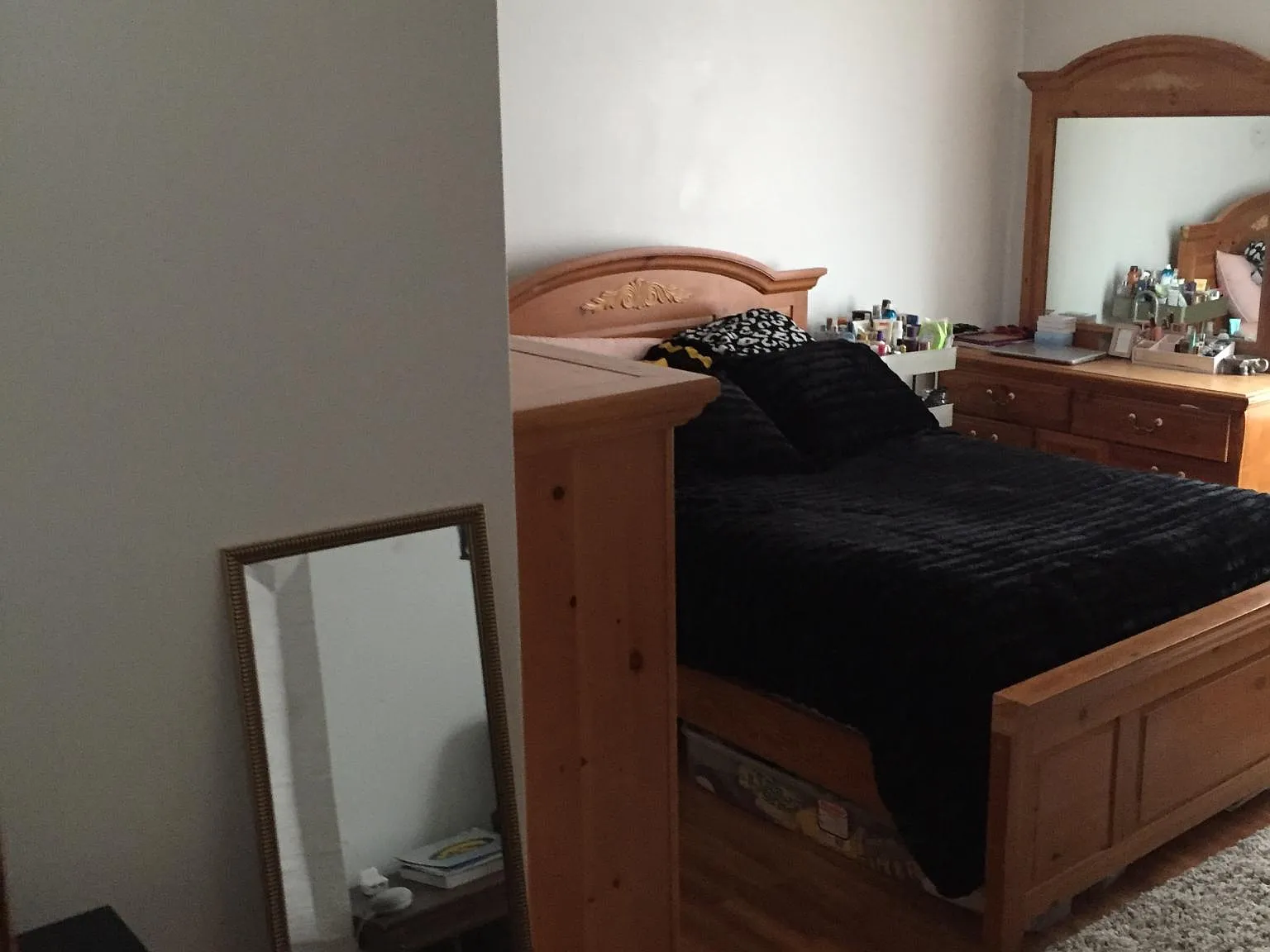 4 bed, 2000 sqft, $2,600 — Photo 4
