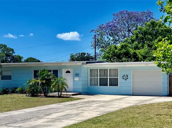 6920 Meadowlawn Dr N, Saint Petersburg, FL 33702