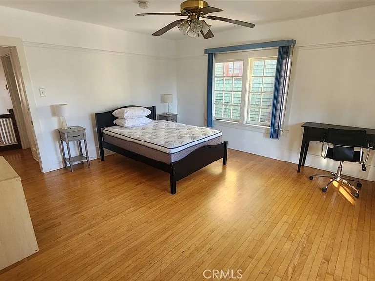 2215 W 21st St — Photo 12