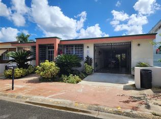 Paseo Magdalena St, Toa Baja, PR 00949